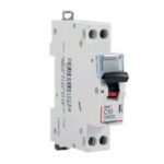 LEGRAND DNX3 Disjoncteur 10A Ph+N courbe C 4.5kA 230V - 406773